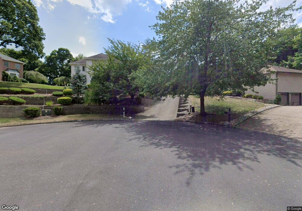 8 Lisa Ln, East Hanover, NJ 07936 - photo 1