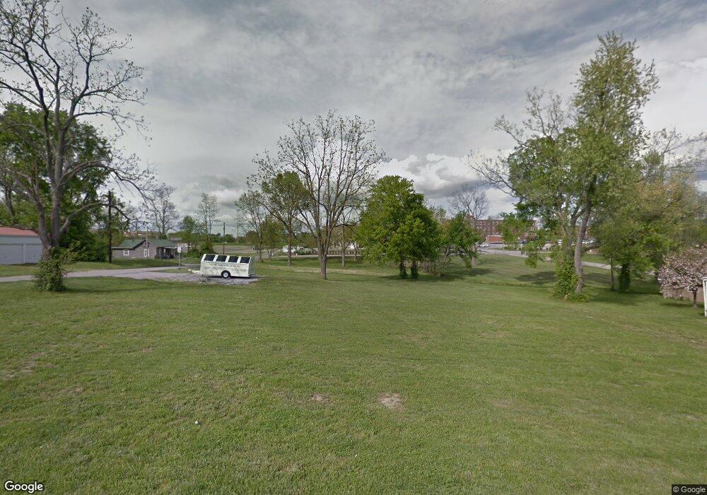 304 W Linden St, Wilmore, KY 40390 - photo 1