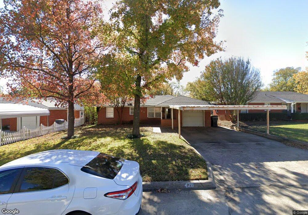 428 Locust St, Ardmore, OK 73401 - photo 1