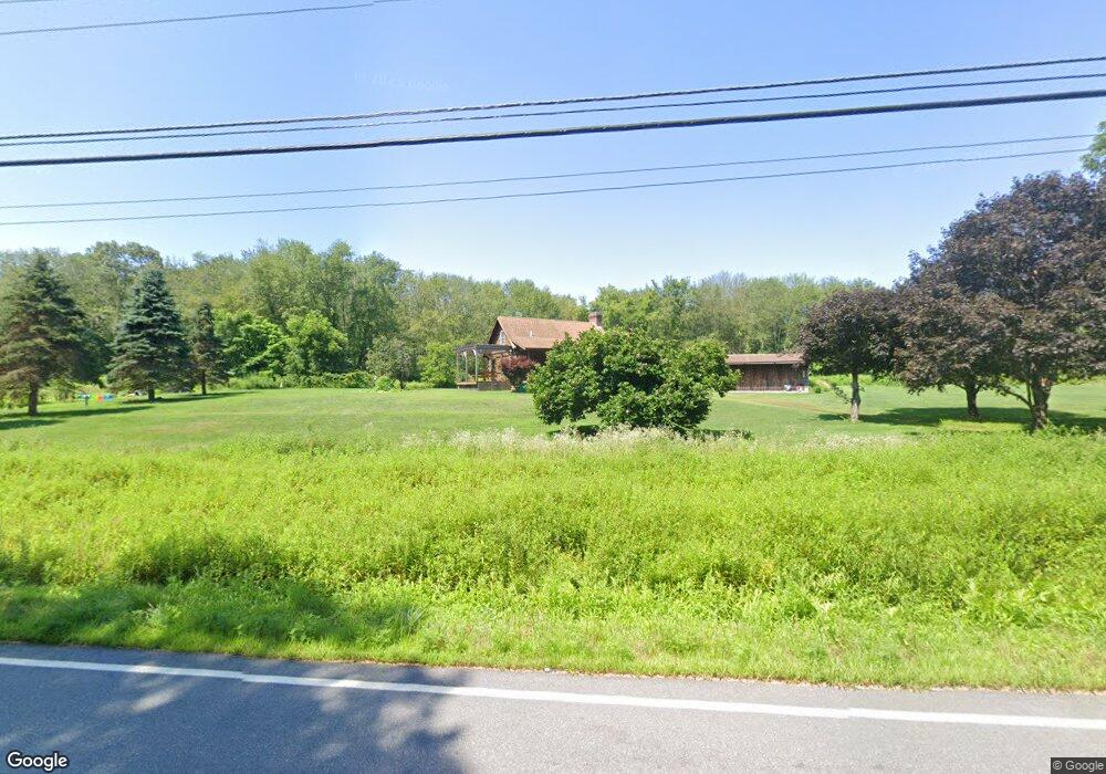 210 Deerfield Rd, Pomfret Center, CT 06259 - photo 1