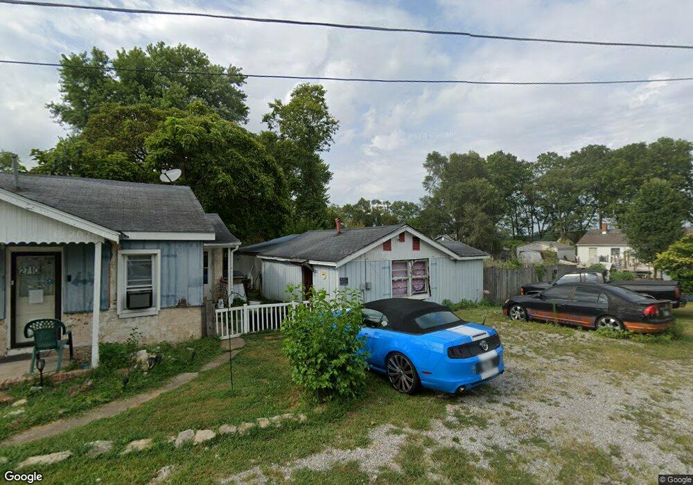 2710 E South St, Columbus, IN 47201 - photo 1