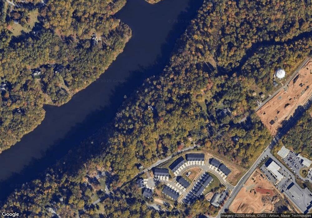 2116 Woodburn Rd, Charlottesville, VA 22901 - photo 1