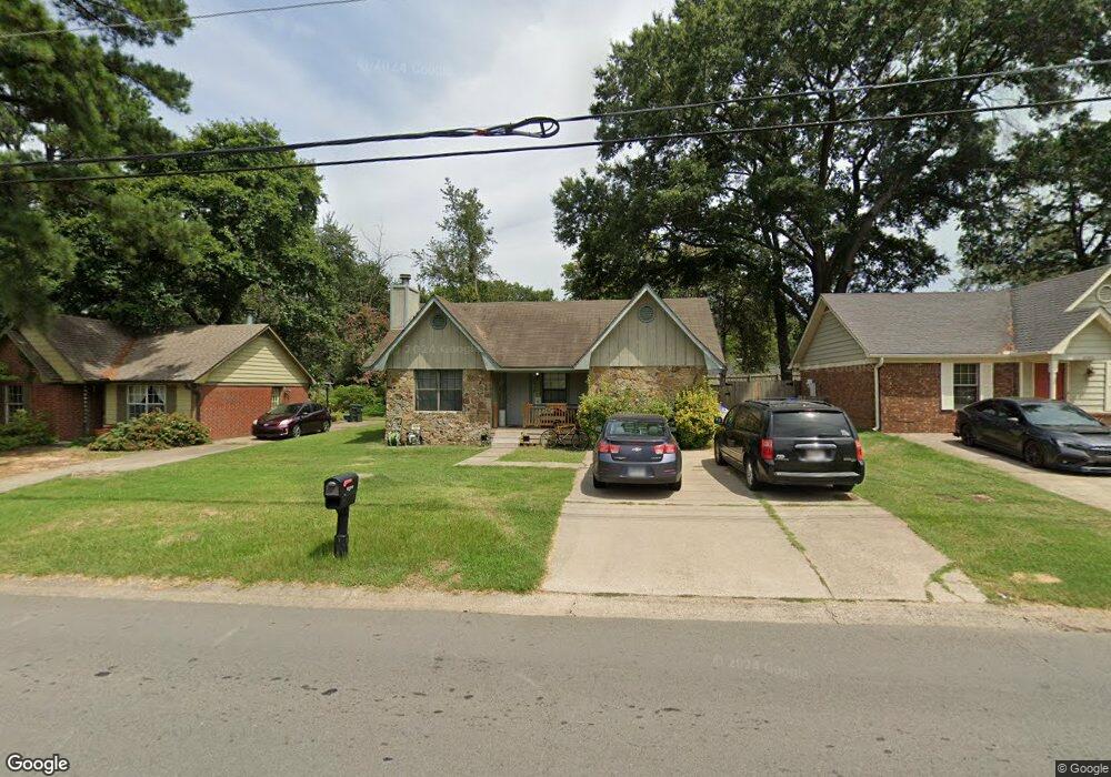 2318 Tyler St, Conway, AR 72034 - photo 1