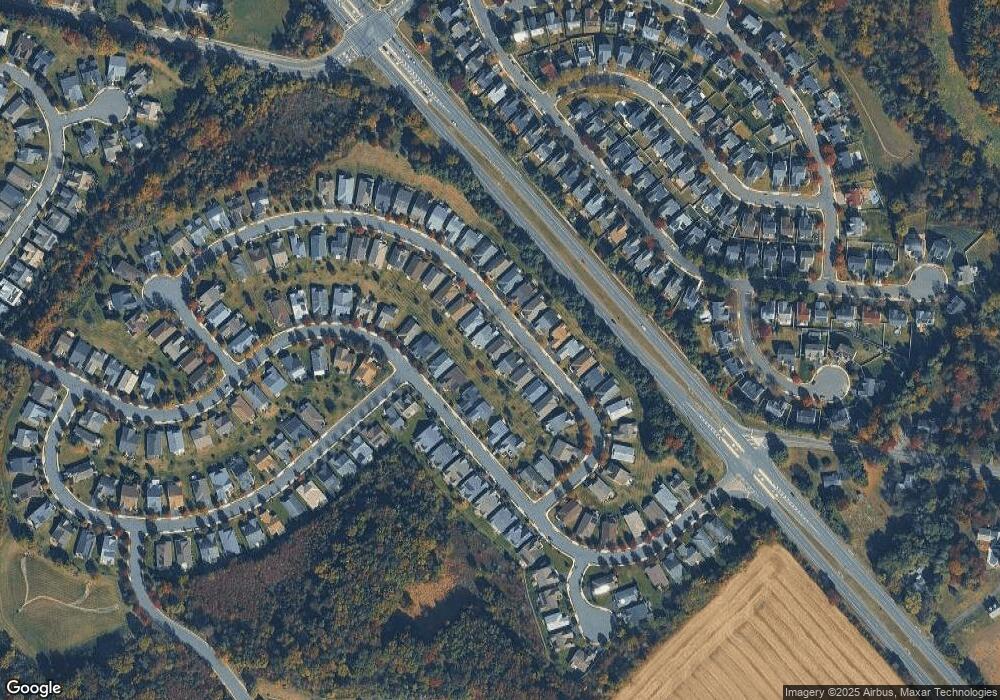 56 Vandevere Ln, Columbus, NJ 08022 - photo 1