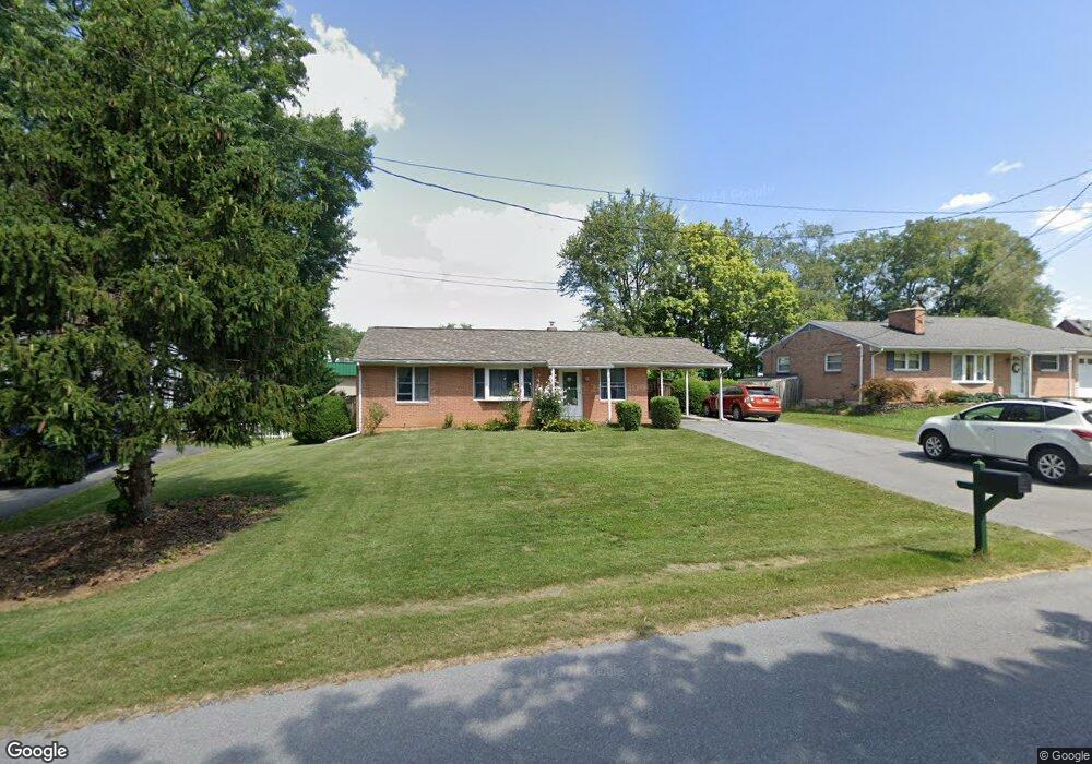 18626 Crestwood Dr, Hagerstown, MD 21742 - photo 1