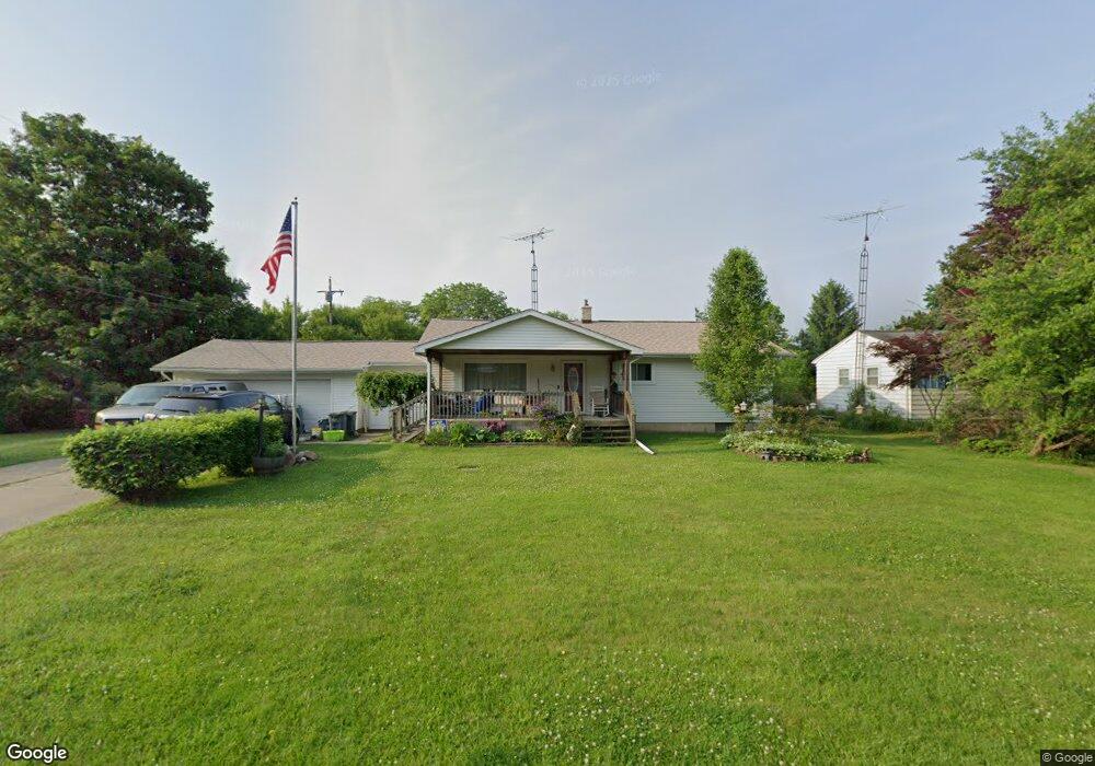 5082 Rossway Dr, Flint, MI 48506 - photo 1