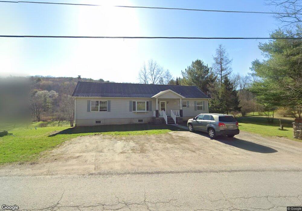 434 Country Rd, Falls, PA 18615 - photo 1
