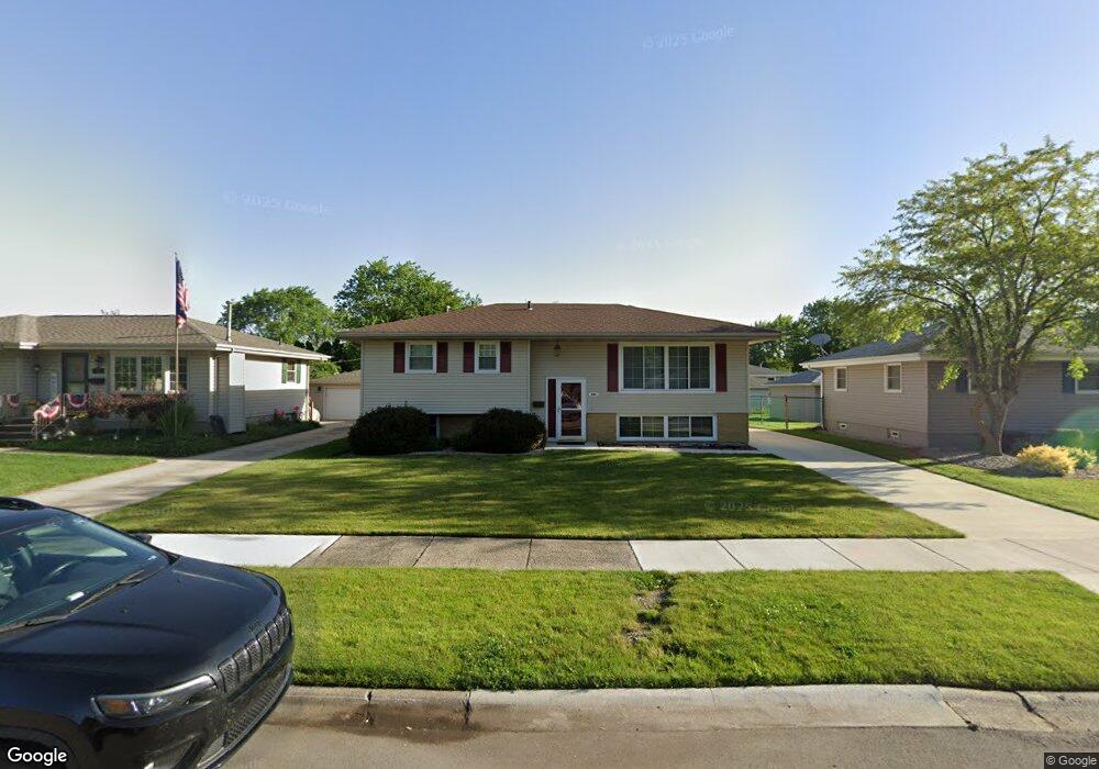 635 211th Place, Dyer, IN 46311 - photo 1