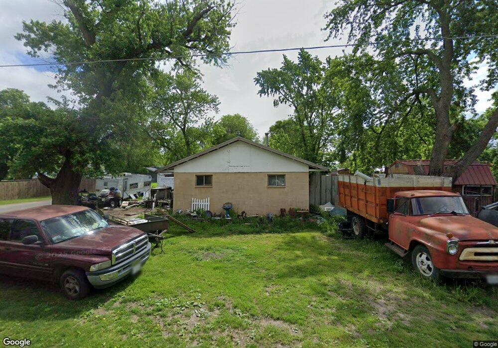 1420 N 11th St, Mattoon, IL 61938 - photo 1