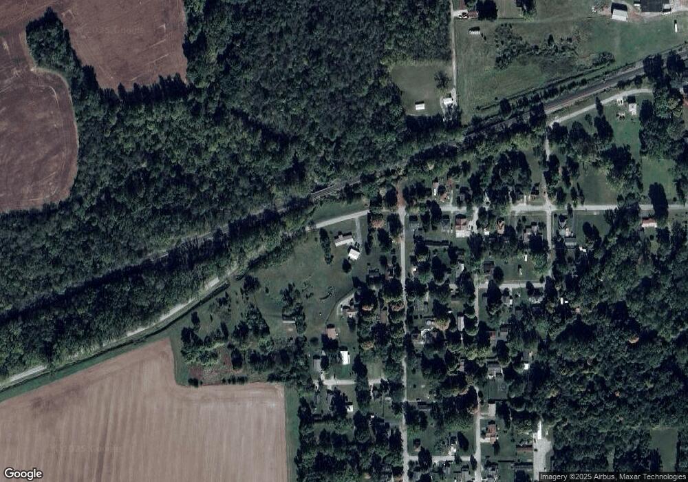 519 W Mckeever St, Andrews, IN 46702 - photo 1