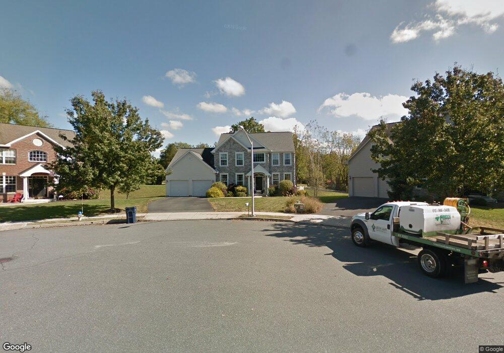 16 Tarragon Ct, Reading, PA 19606 - photo 1