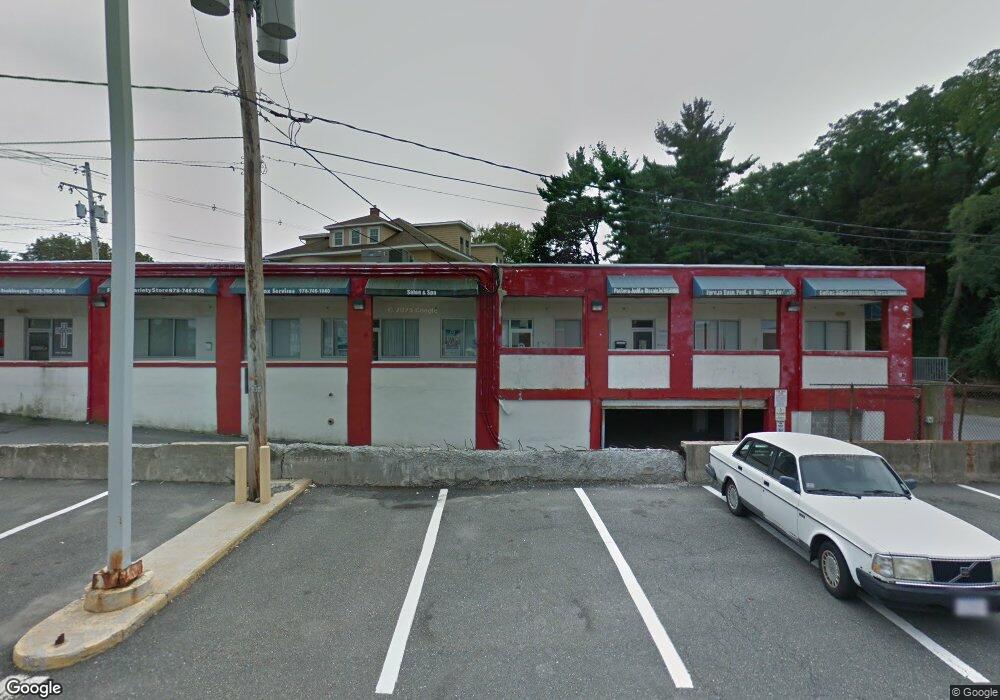 430 Essex St unit 3, Salem, MA 01970 - photo 1