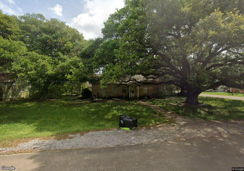 1923 Mary Ave, Bay City, TX 77414 - photo 1