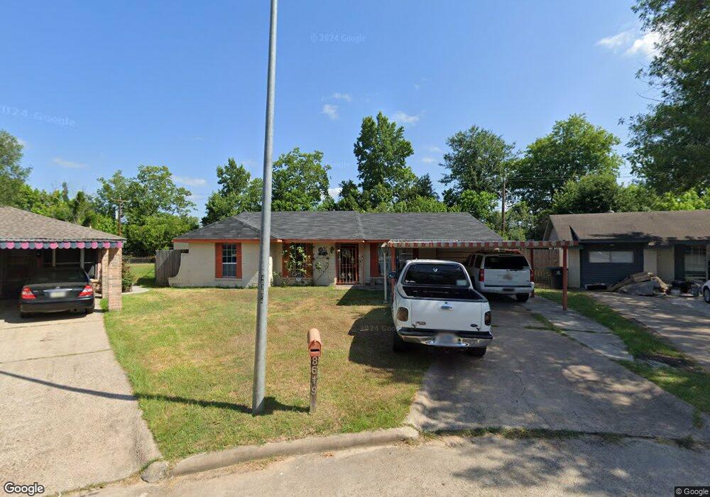 8619 Sunmoore Ct, Houston, TX 77088 - photo 1