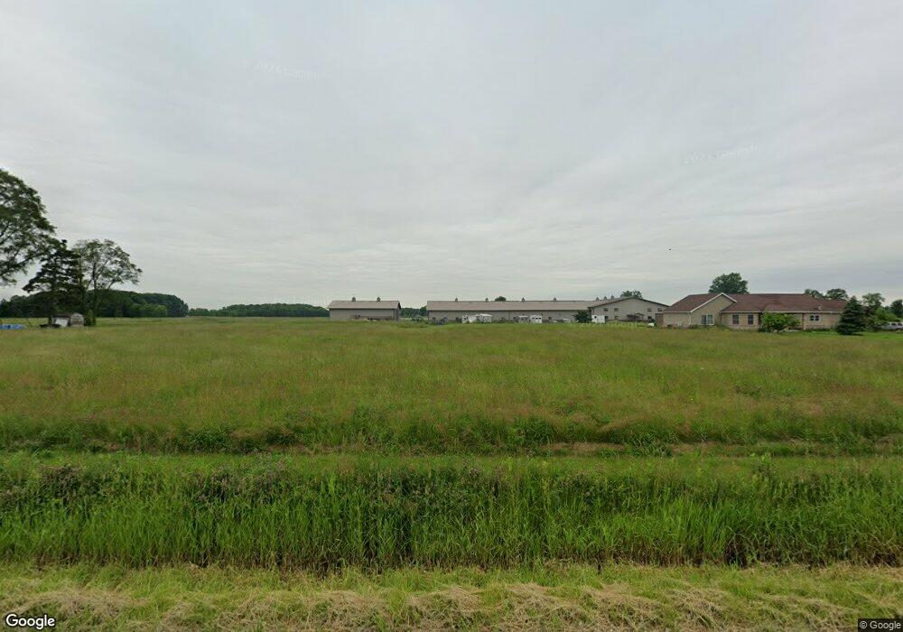 10710 Calkins Rd, Carleton, MI 48117 - photo 1