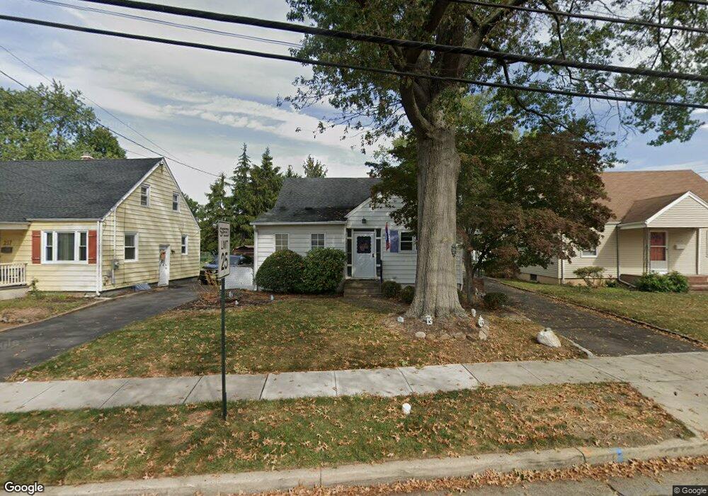 221 Harris Ave, Middlesex, NJ 08846 - photo 1