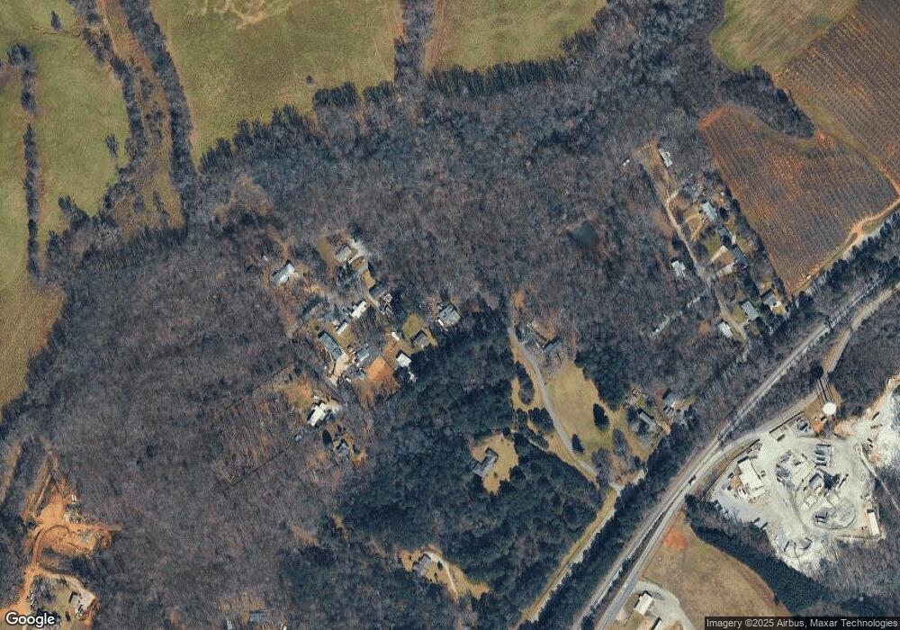 7735 Poole Cir, Alto, GA 30510 - photo 1