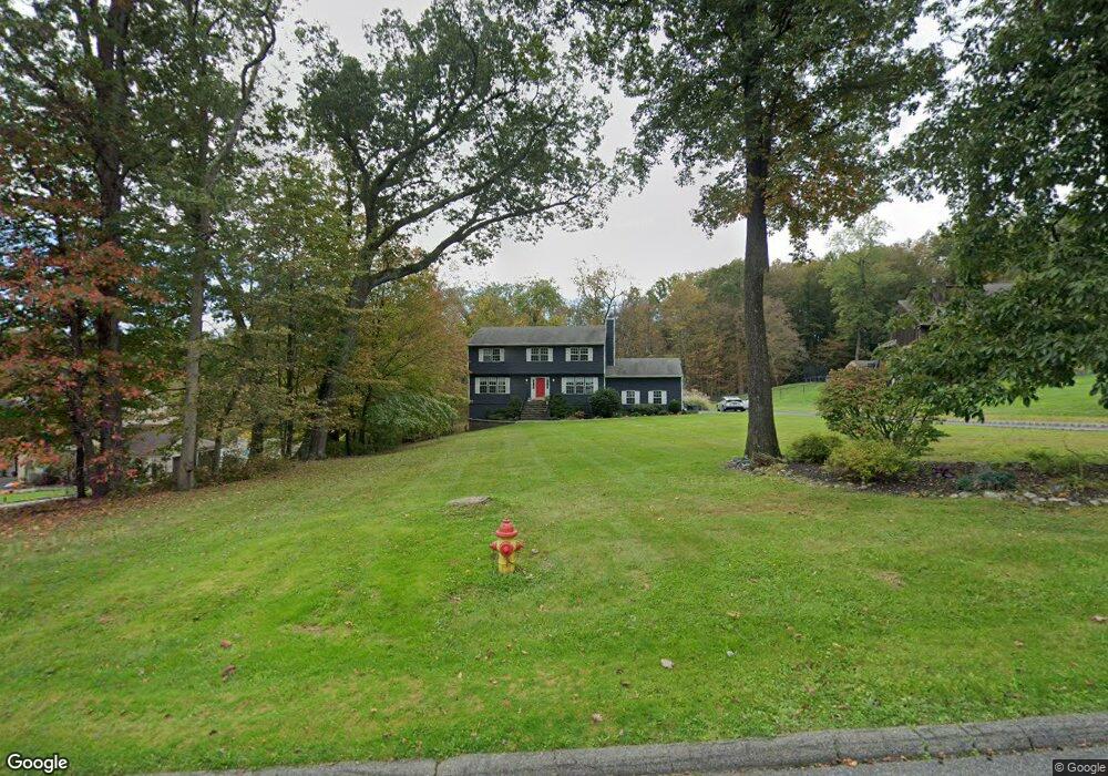 24 Apple Hill Dr, Cortlandt Manor, NY 10567 - photo 1