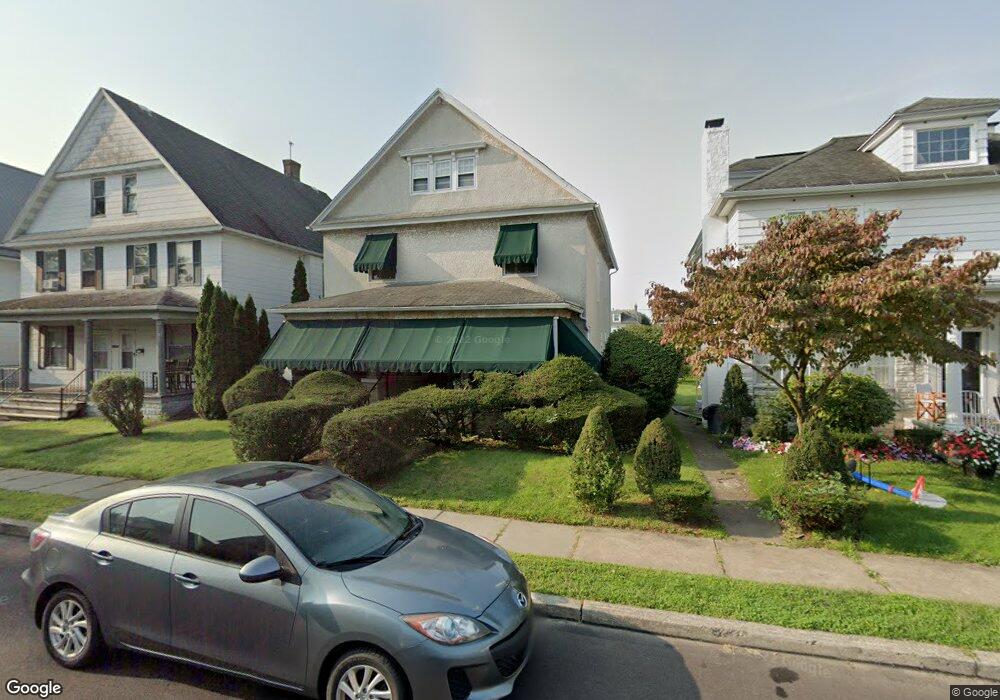 1109 Watson St, Scranton, PA 18504 - photo 1