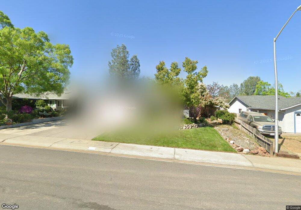 1072 Nighthawk Ln, Redding, CA 96003 - photo 1
