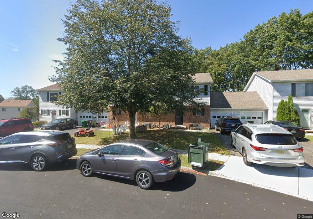 11 Tracey Ct, Howell, NJ 07731 - photo 1