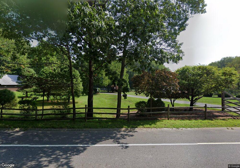 1165 Pond St, Franklin, MA 02038 - photo 1