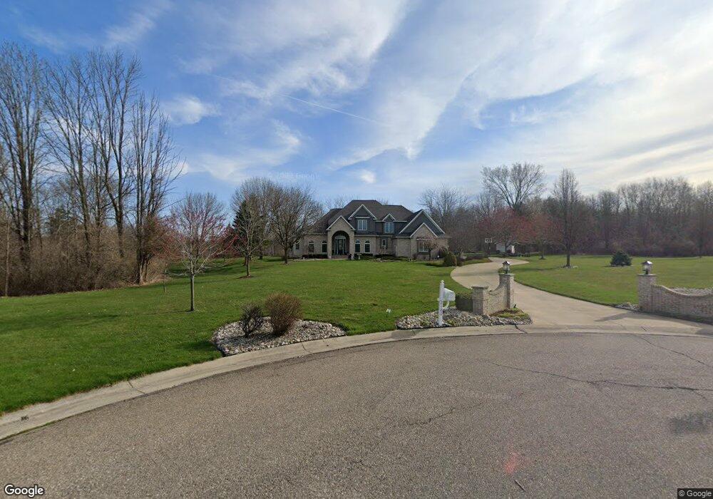 2180 Whispering Waters Pass unit Bldg-Unit, Flushing, MI 48433 - photo 1