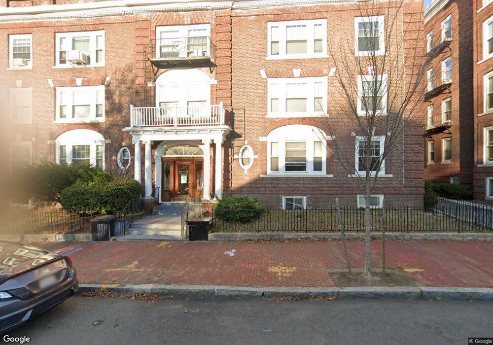 401 Broadway unit 3, Cambridge, MA 02139 - photo 1