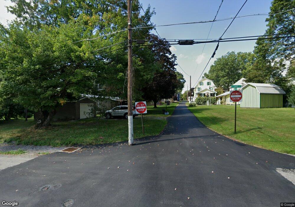 215 S East St, Mercer, PA 16137 - photo 1