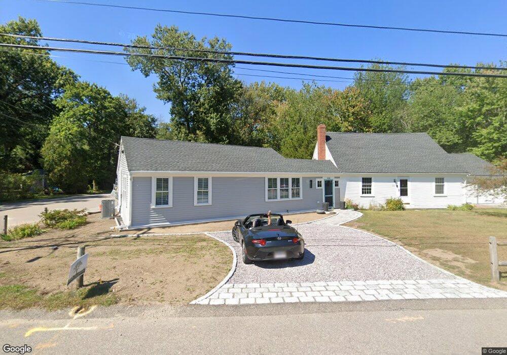 223A Pond St unit 2, Cohasset, MA 02025 - photo 1