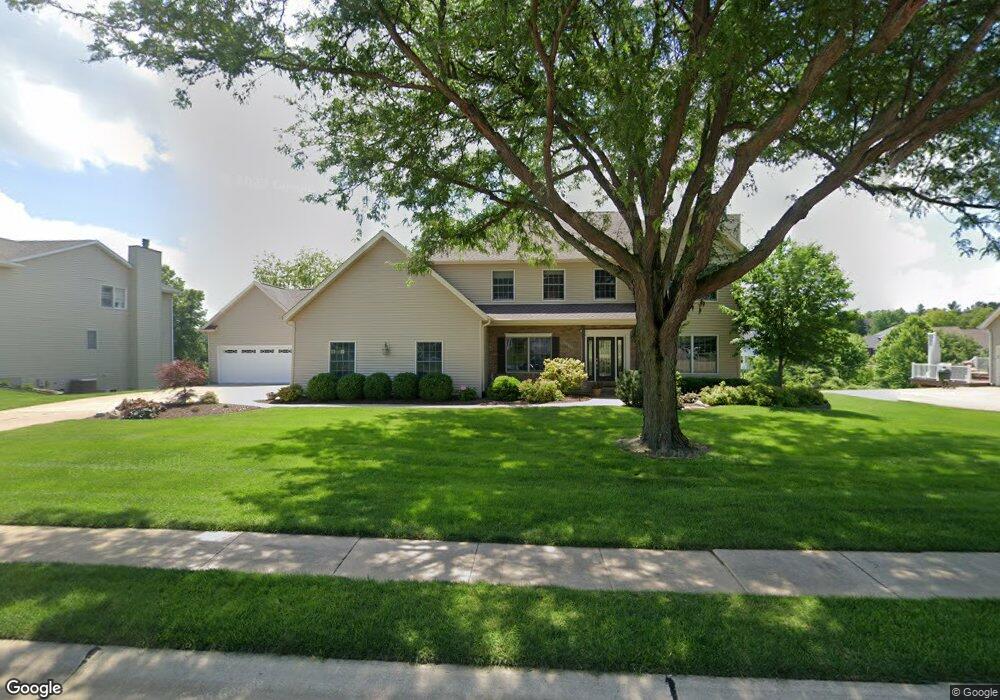 2915 E 44th Ct, Davenport, IA 52807 - photo 1