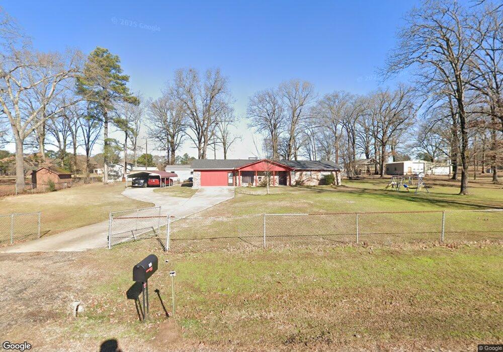 718 Stipp Ln, Texarkana, TX 75501 - photo 1