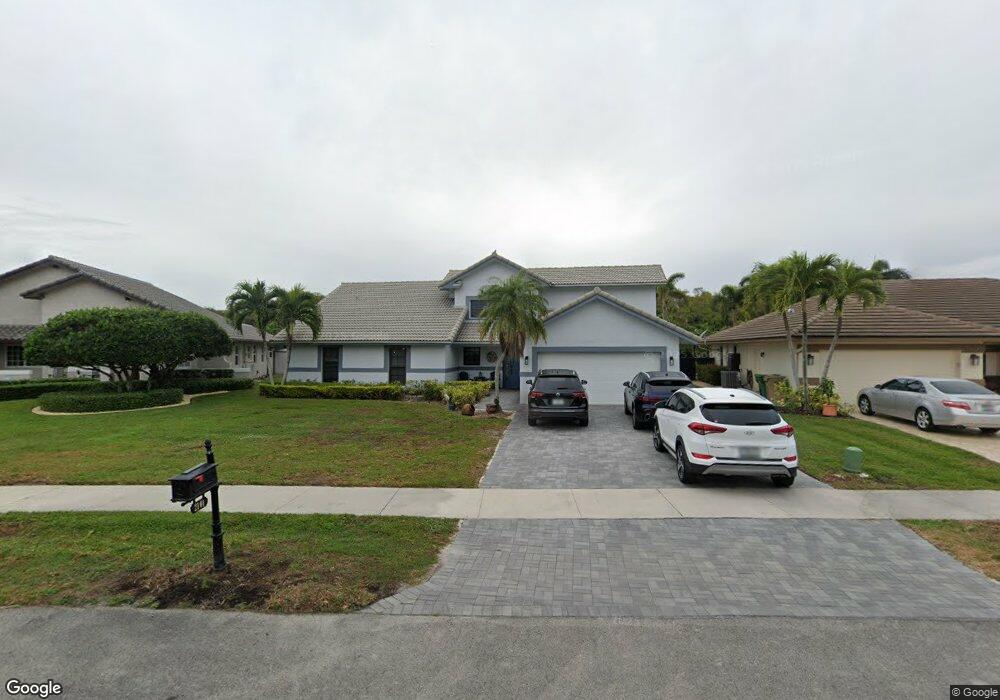 2101 SW 97th Ln, Davie, FL 33324 - photo 1