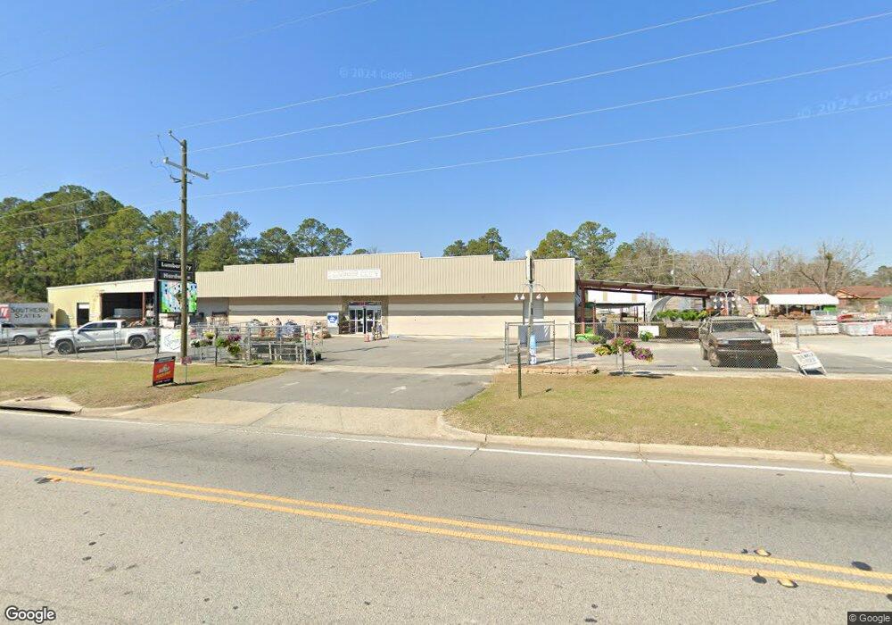 208 S Third Ave, Mc Rae, GA 31055 - photo 1