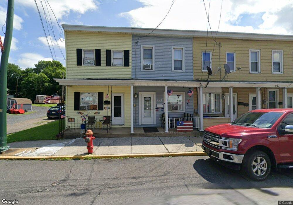 247 N 2nd St, Saint Clair, PA 17970 - photo 1