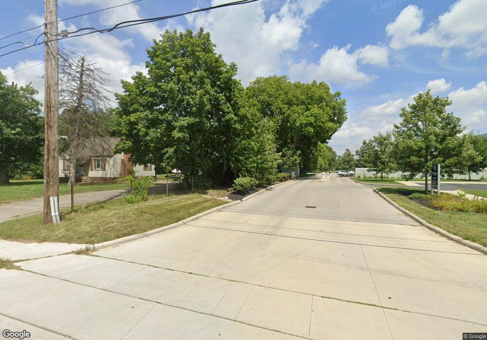 2122 Frank Rd, Columbus, OH 43223 - photo 1