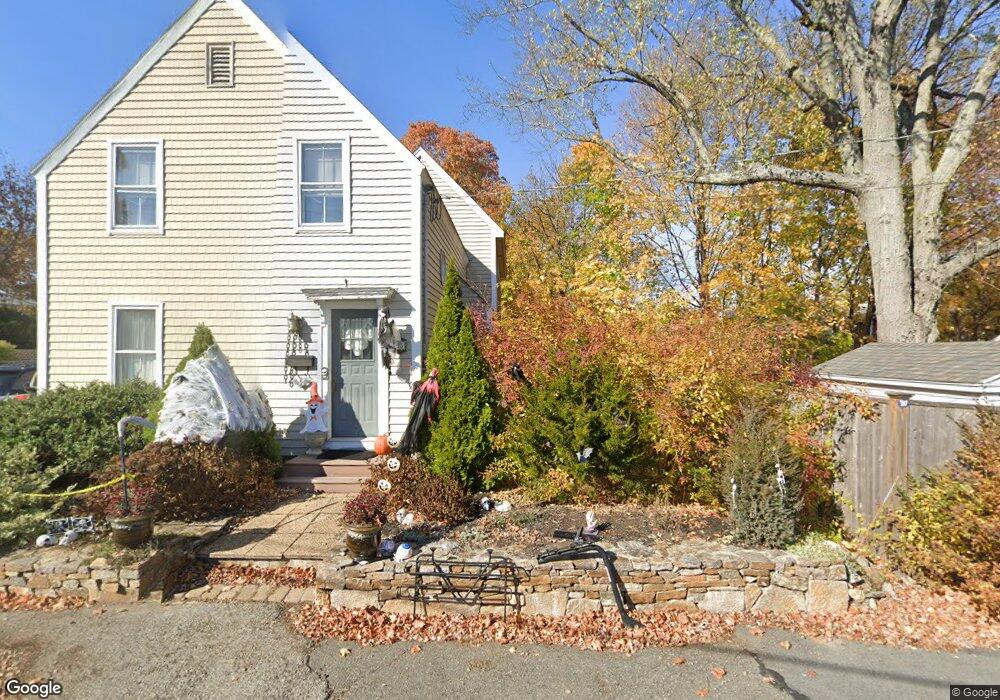 18 Beacon Ave, Newburyport, MA 01950 - photo 1