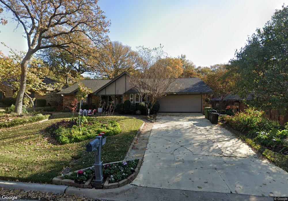 2236 Mountainview Dr, Hurst, TX 76054 - photo 1