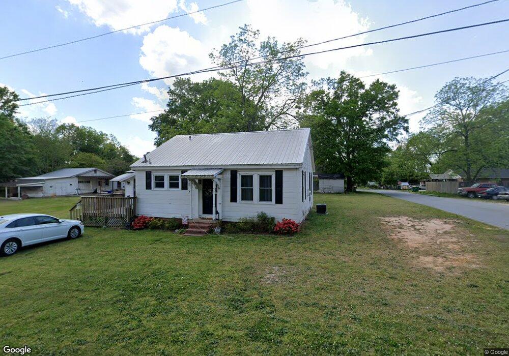 137 E Kimball St, Winder, GA 30680 - photo 1