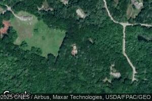 29 Red Paint Rd, Manchester, ME 04351