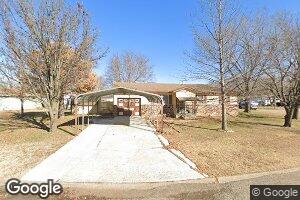 213 E 11th Ave, Caney, KS 67333