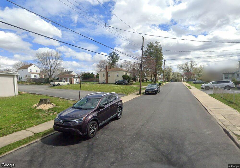 515 Crotzer Ave, Folcroft, PA 19032 - photo 1