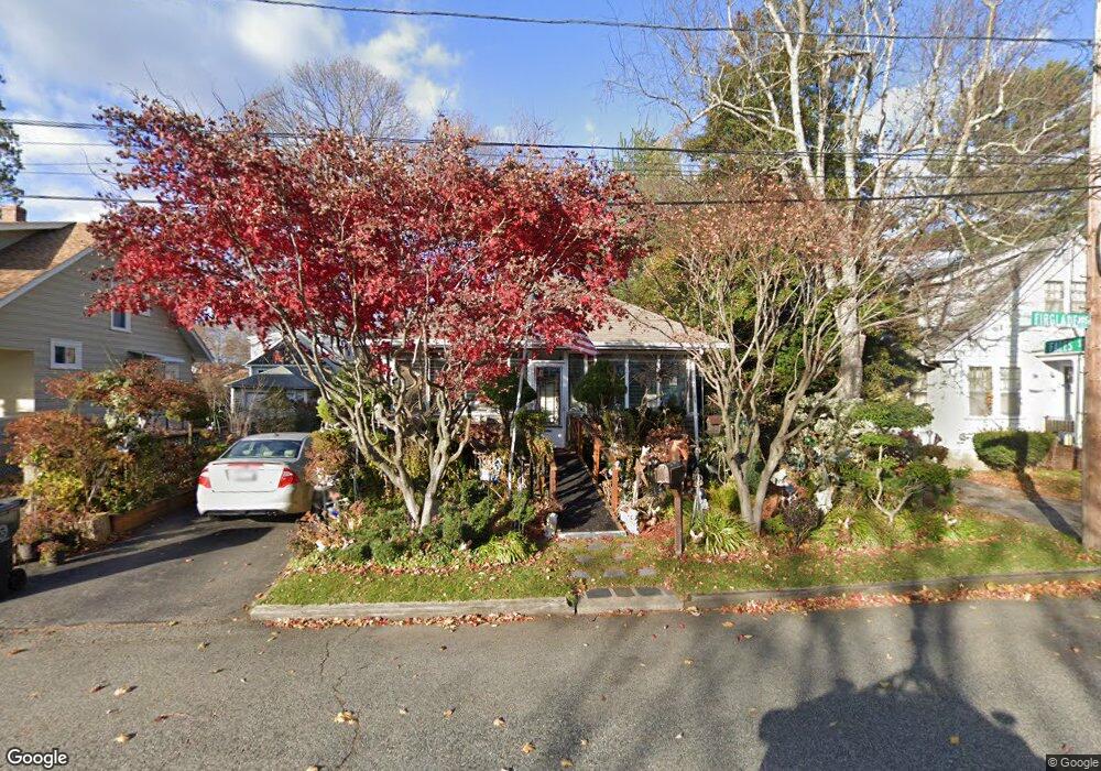 22 Firglade Ave, Riverside, RI 02915 - photo 1