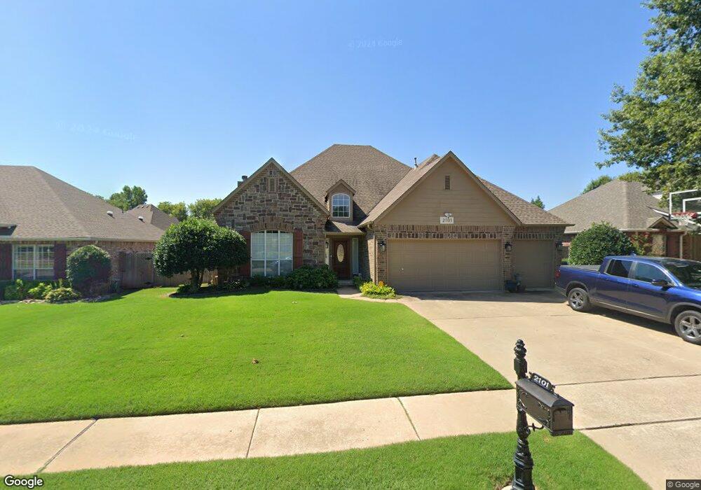 2101 W Austin St, Broken Arrow, OK 74011 - photo 1