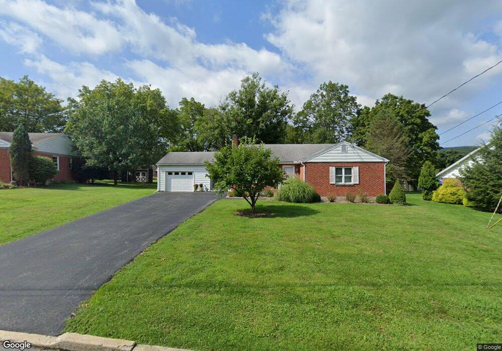 558 E Watson St, Bedford, PA 15522 - photo 1