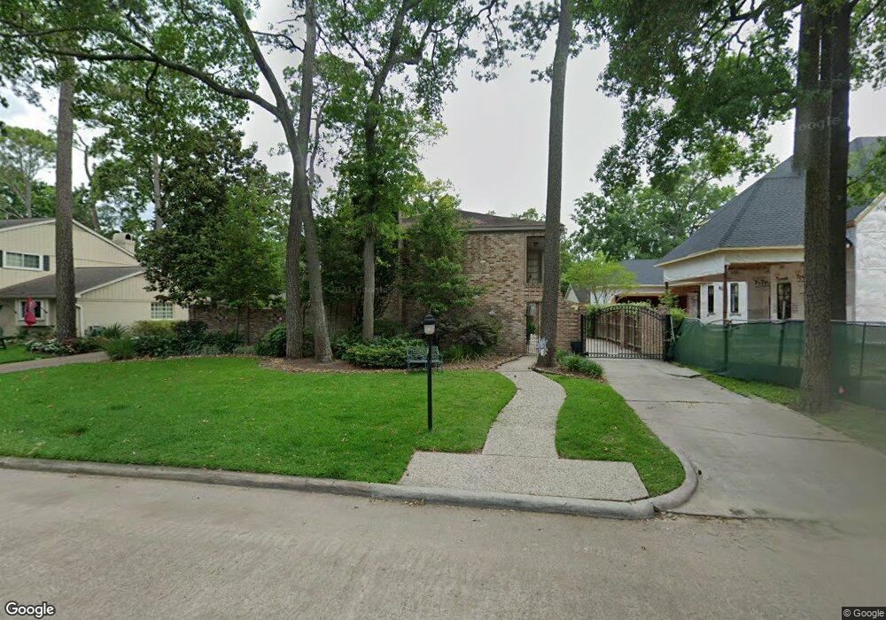 13631 Perthshire Rd, Houston, TX 77079 - photo 1