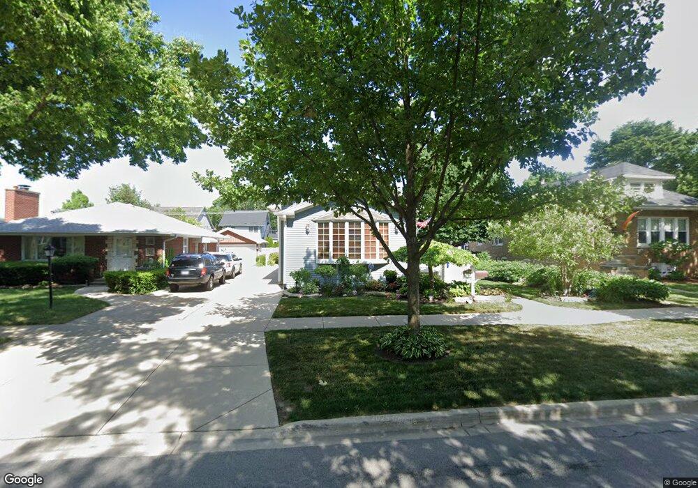 659 S Spring Rd, Elmhurst, IL 60126 - photo 1