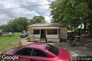 1004 Young St, Wadley, GA 30477