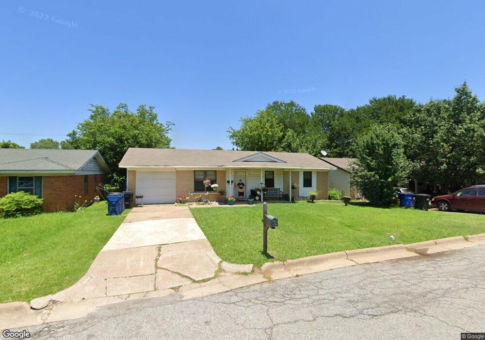 159 N Imperial Dr, Denison, TX 75020 - photo 1