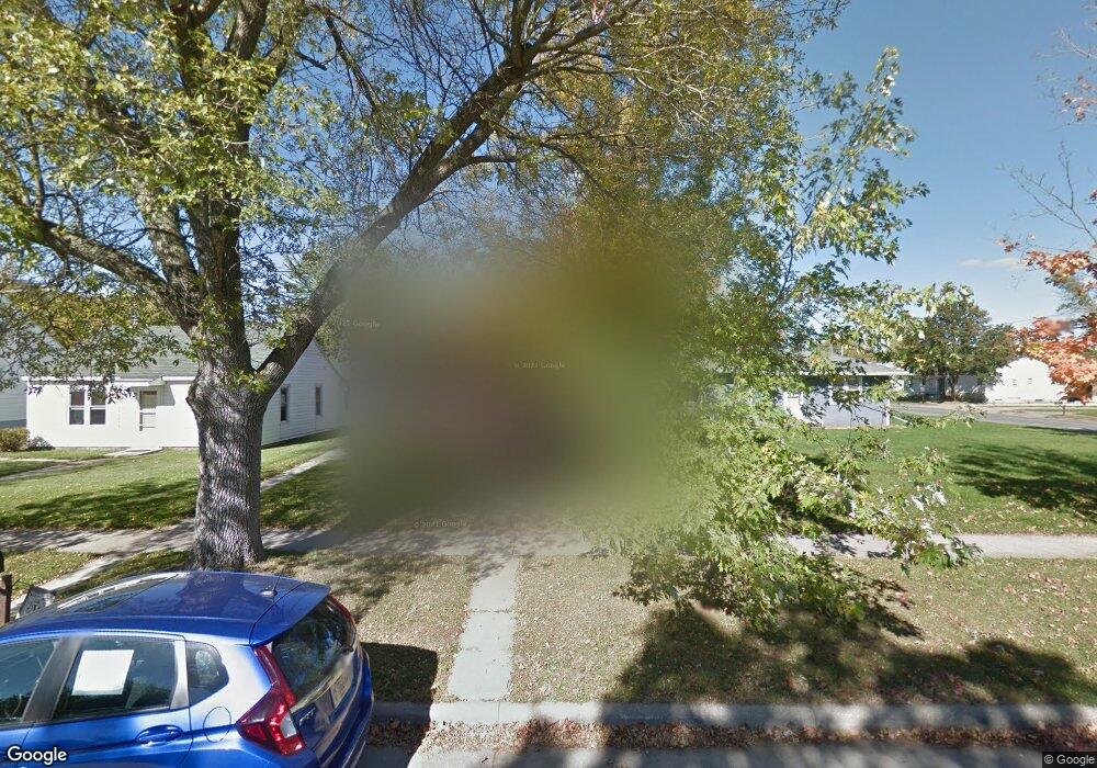 506 N 1st St, La Crescent, MN 55947 - photo 1